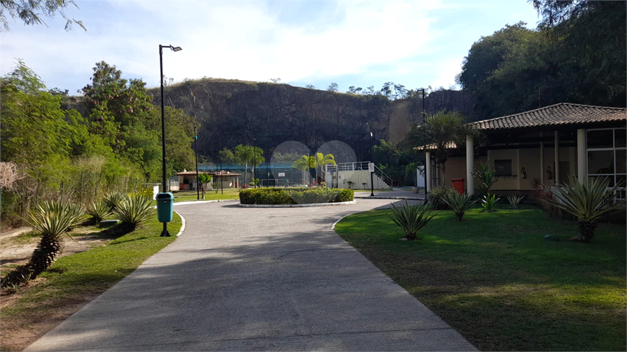 Foto REO1110367