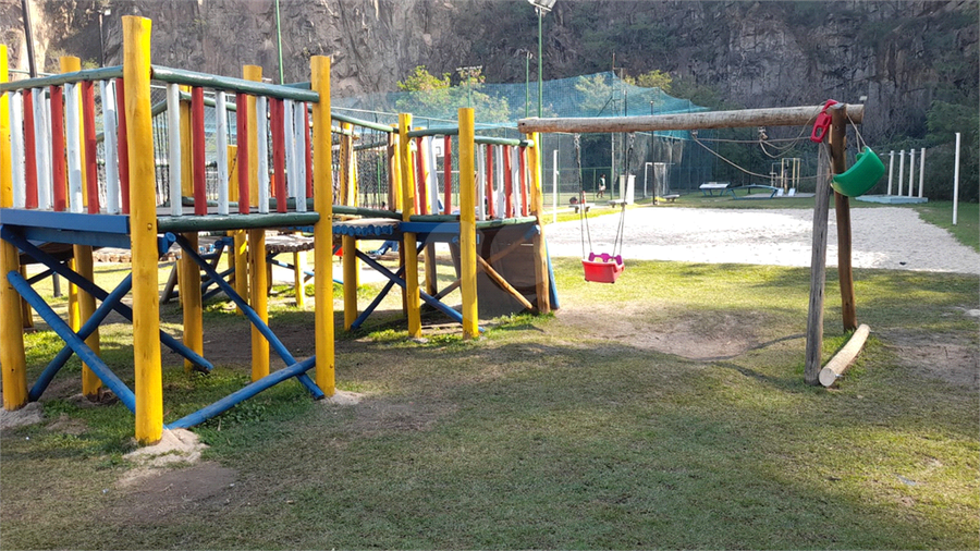 Foto REO1110367