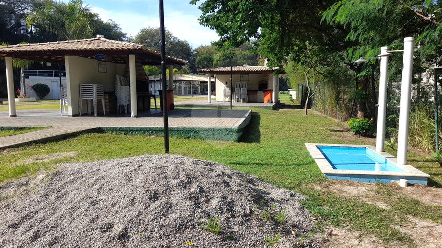 Foto REO1110367