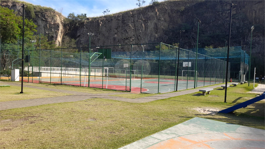 Foto REO1110367