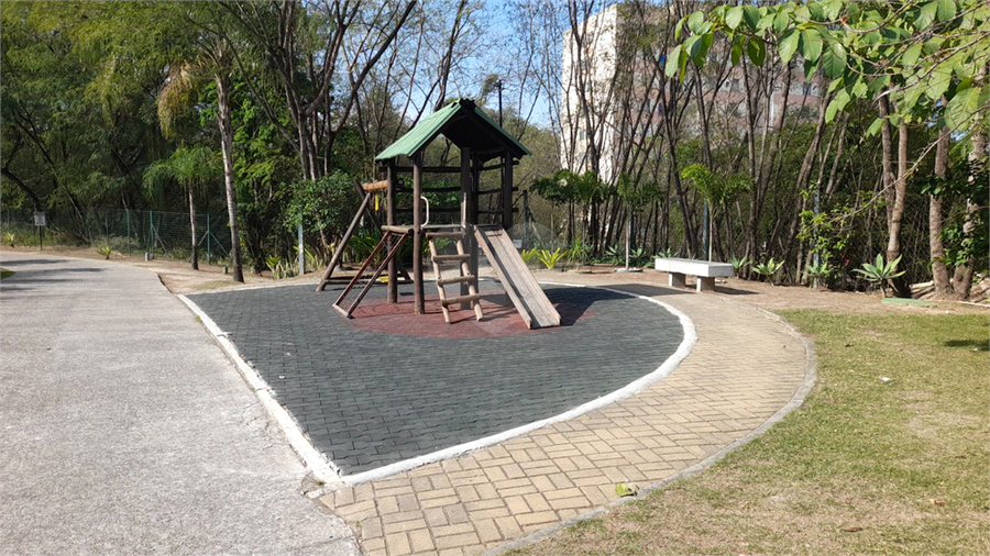 Foto REO1110367