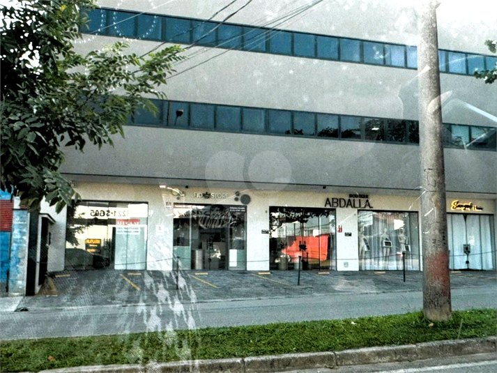 Foto REO1110406