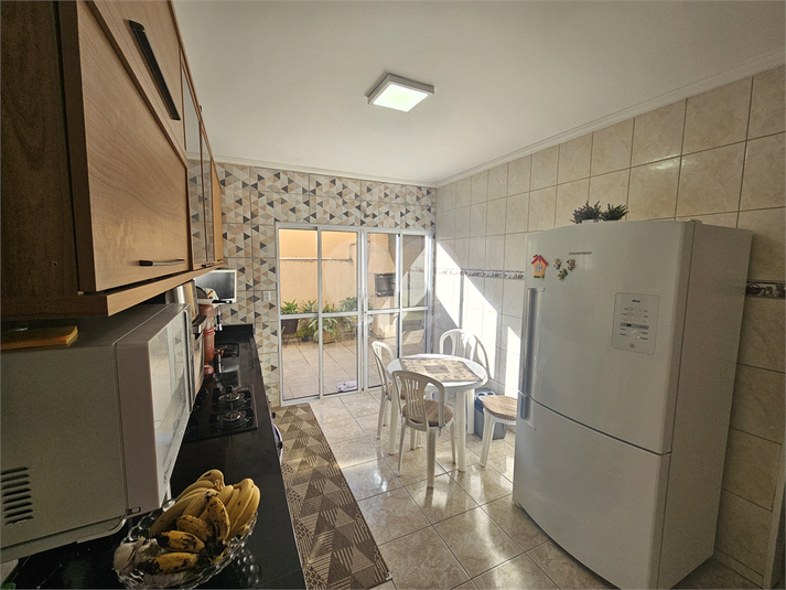 Foto REO1110409