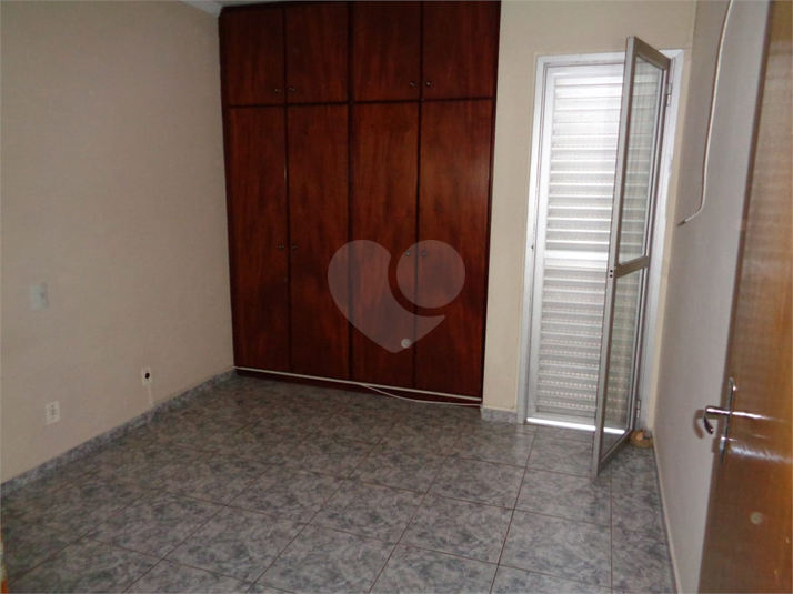 Foto REO1110449