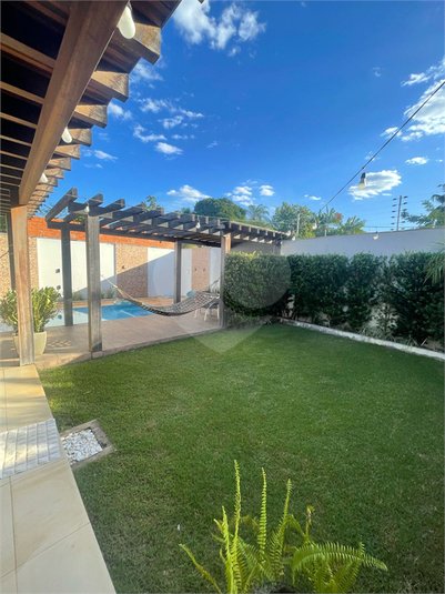 Foto REO1110453