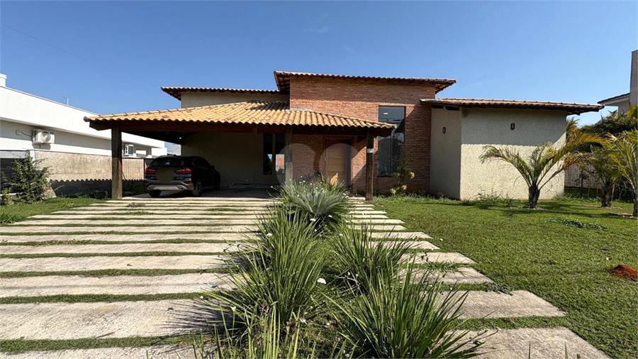 Foto REO1110454