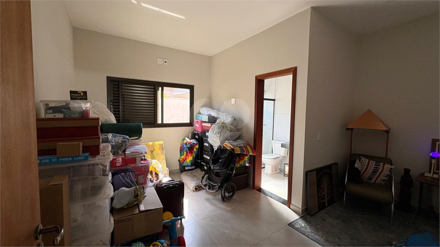 Foto REO1110454
