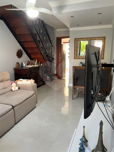 Foto REO1110456