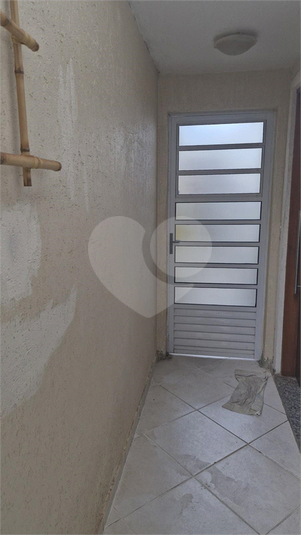 Foto REO1110458