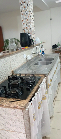 Foto REO1110466