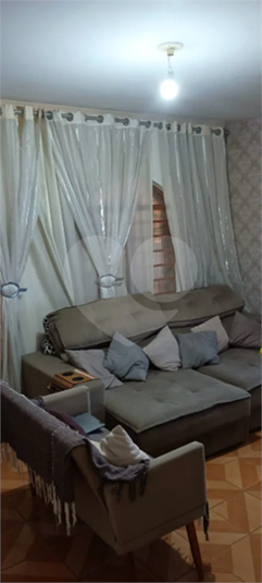 Foto REO1110466
