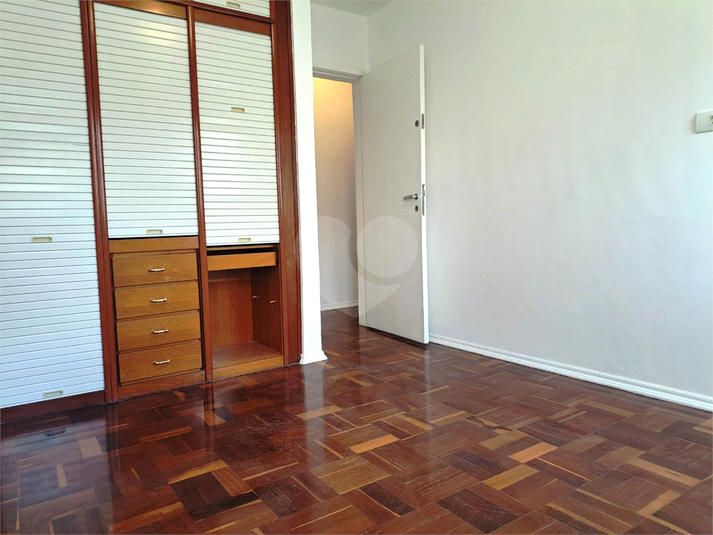 Foto REO111047