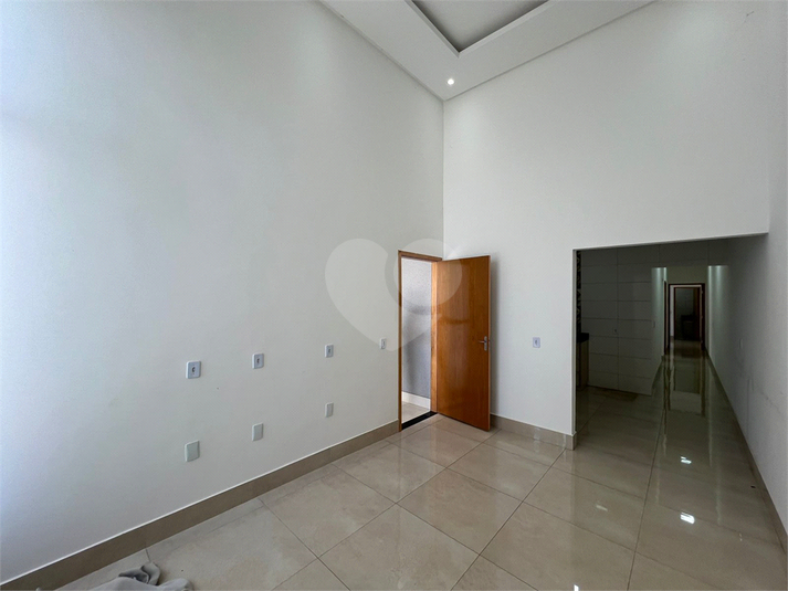 Foto REO1110473