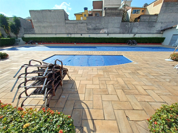Foto REO1110475
