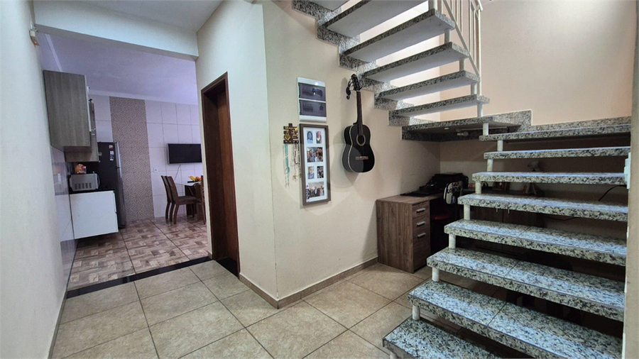 Foto REO1110541