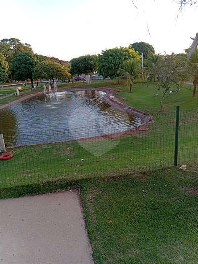 Foto REO1110546