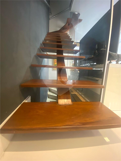 Foto REO1110547