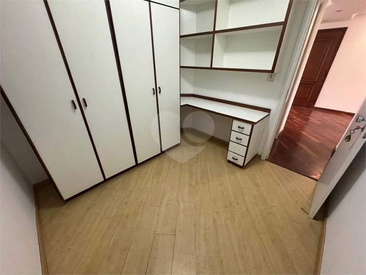 Foto REO1110556