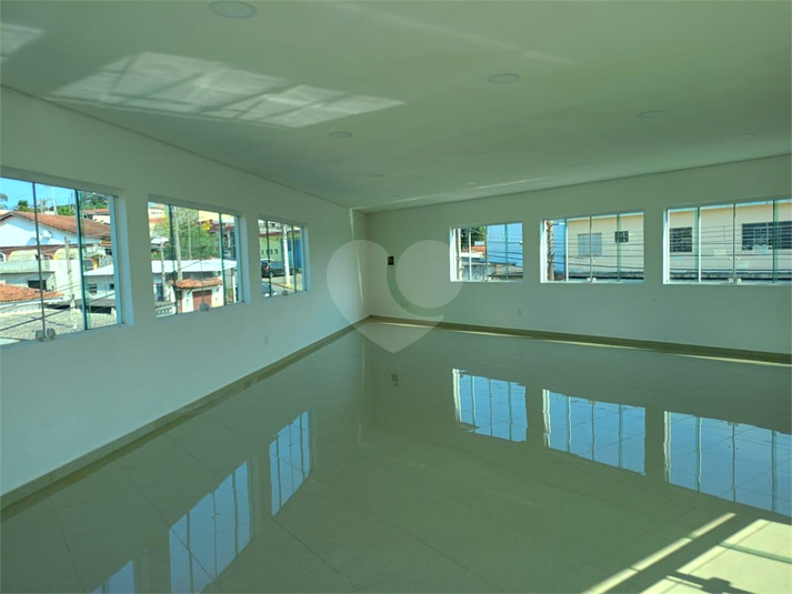 Foto REO1110568