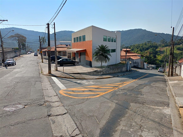 Foto REO1110568