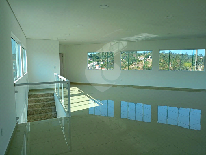 Foto REO1110568