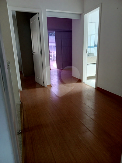 Foto REO1110577