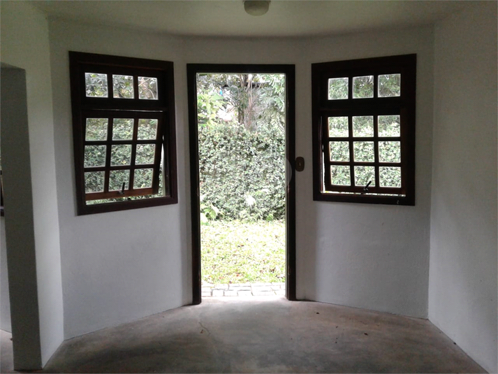 Foto REO1110578