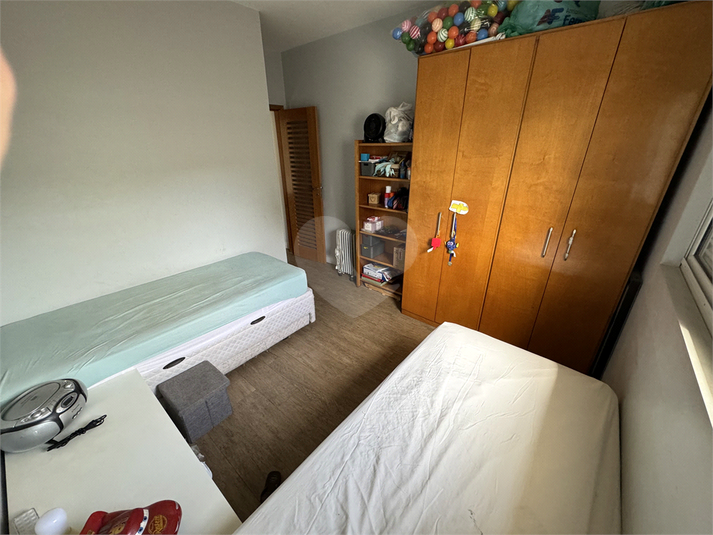 Foto REO1110587