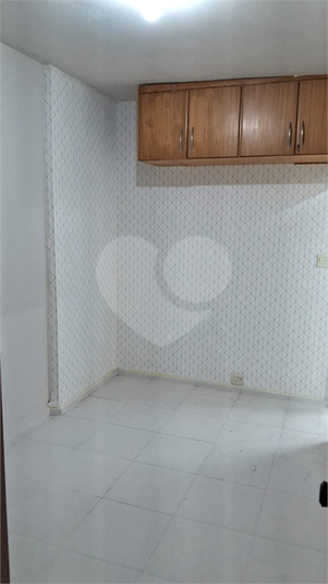 Foto REO1110663
