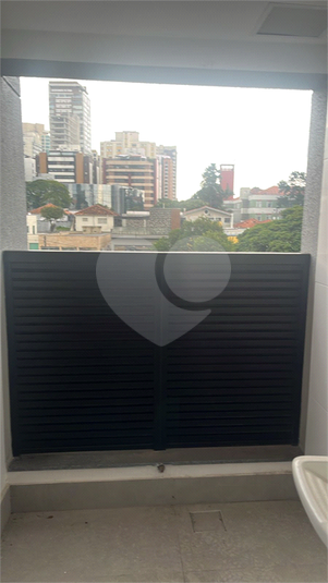 Foto REO1110667