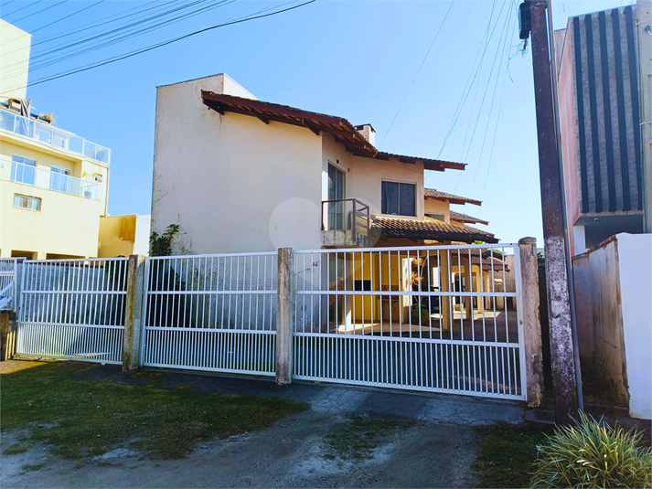 Foto REO1110681