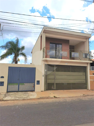 Foto REO1110682