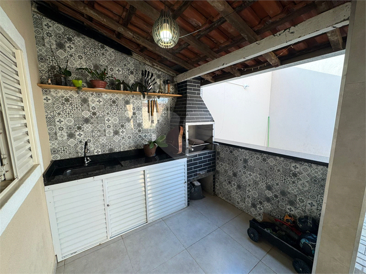 Foto REO1110682
