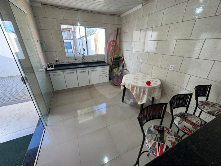 Foto REO1110682