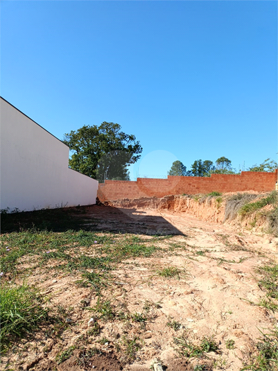 Foto REO1110690