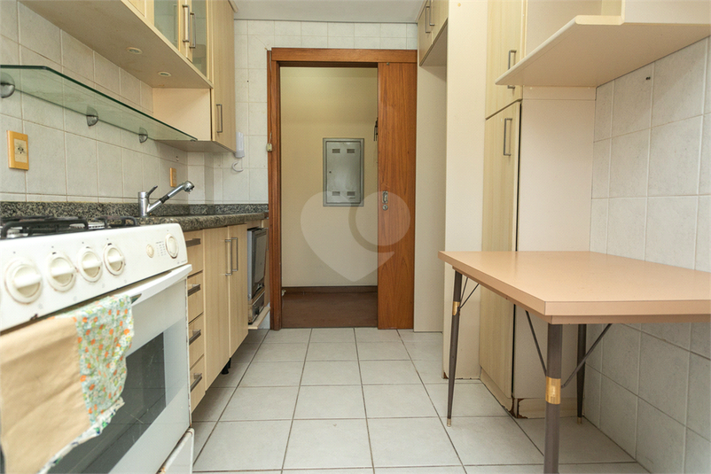 Foto REO1110708