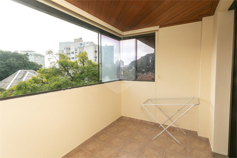 Foto REO1110708