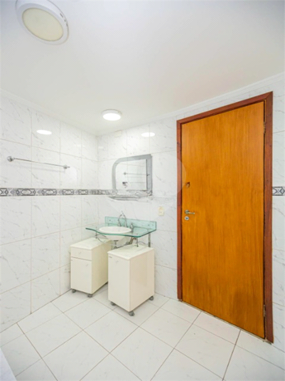 Foto REO1110738
