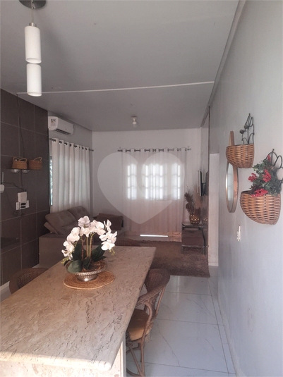 Foto REO1110769