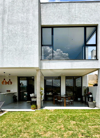 Foto REO1110791