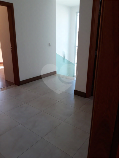 Foto REO1110810