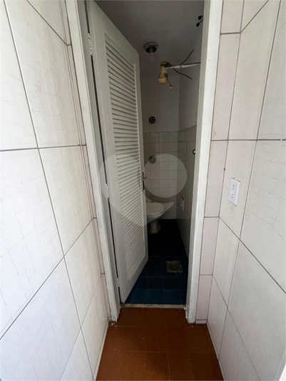 Banheiro de Empregada