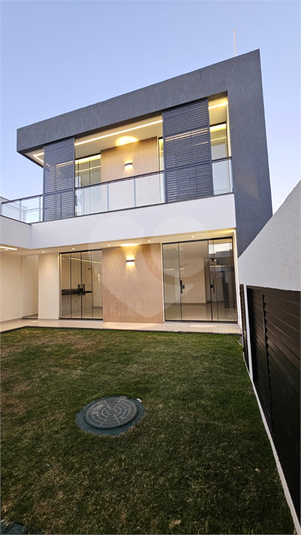 Foto REO1110856