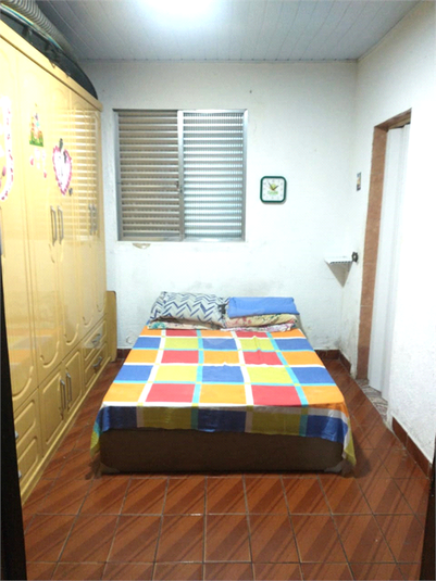 Foto REO1110879