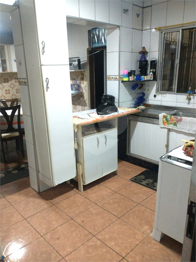 Foto REO1110879
