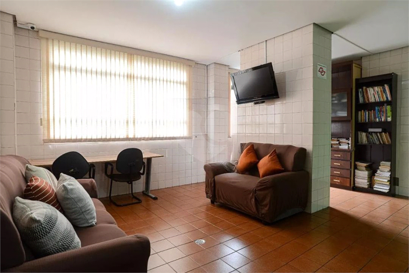 Foto REO1110881