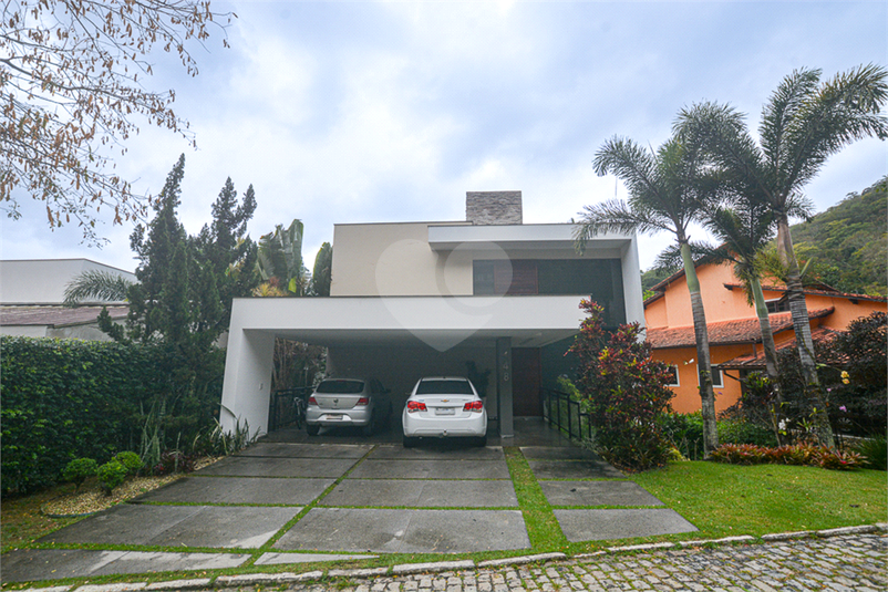 Foto REO1110884