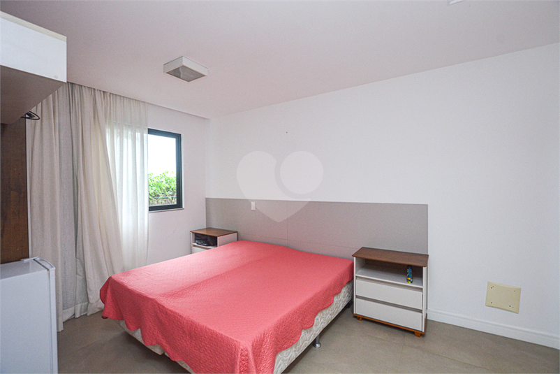 Foto REO1110884