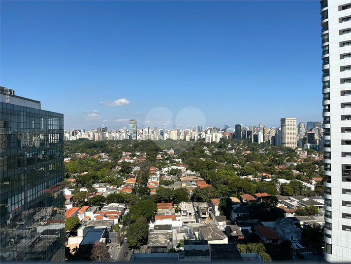 Foto REO1110891