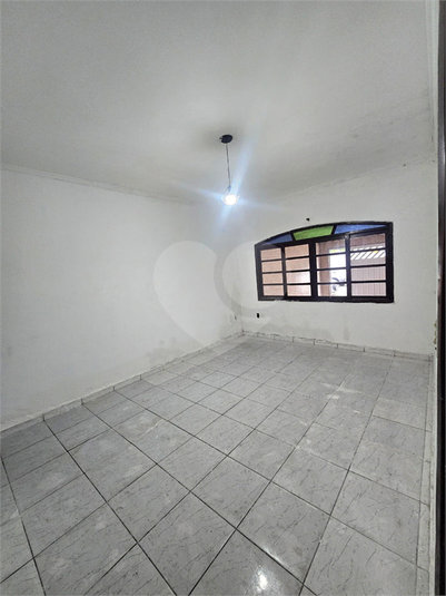 Foto REO1110939
